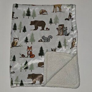 HB Hudson Baby Blanket Woodland Bear Raccoon Squirrel Owl Chipmunk Deer Fox Tree
